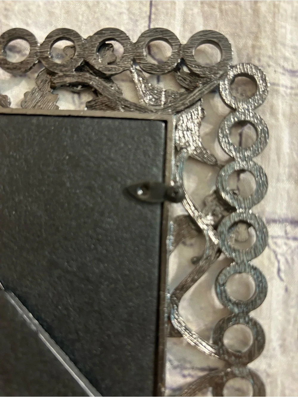 VINTAGE PEWTER PICTURE FRAME FLORAL ROSE MOTIF WITH LATTICE DESIGN